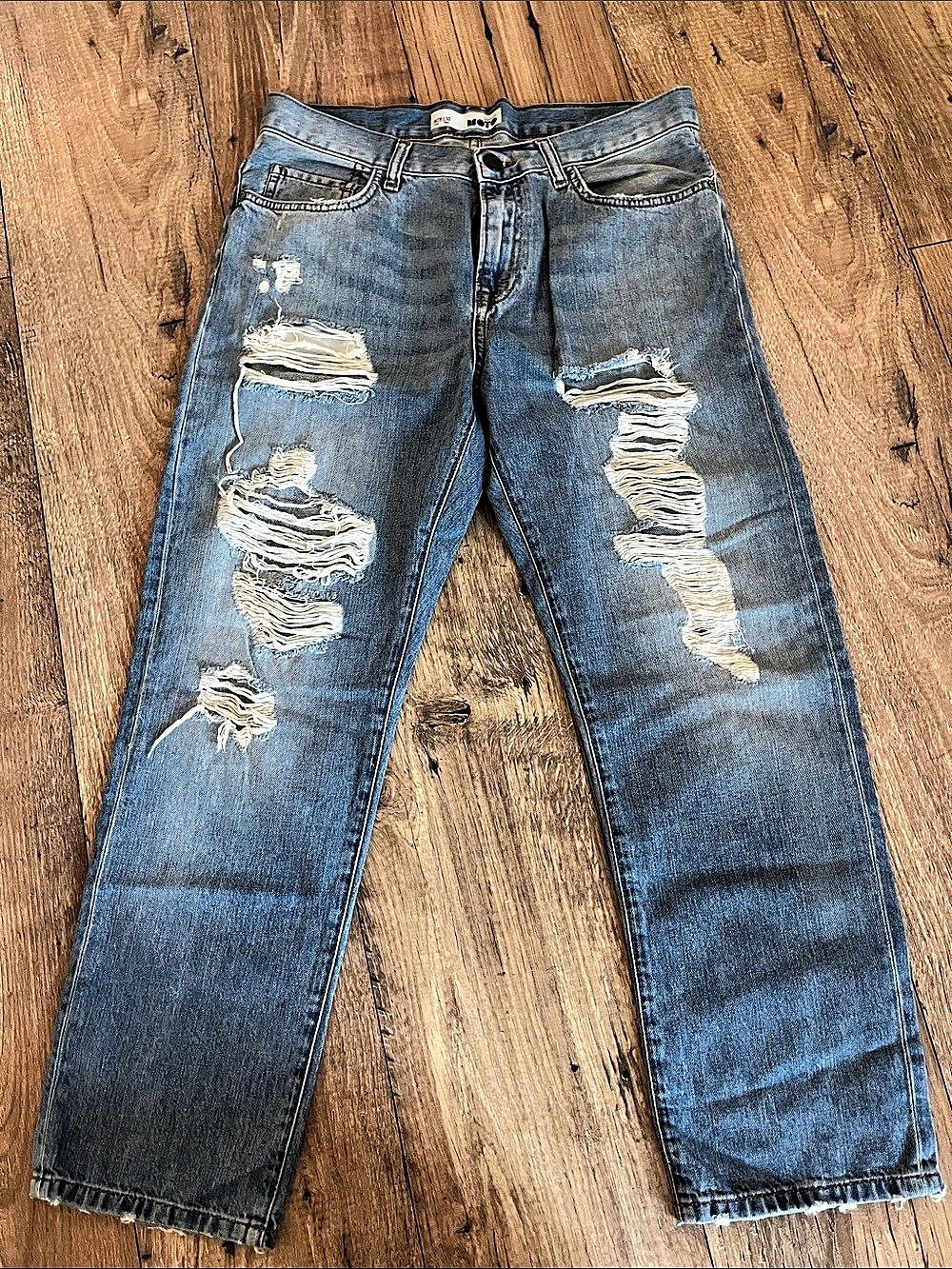 TopShop Women’s Slim Distressed Jeans in Blue Waist 28 L30